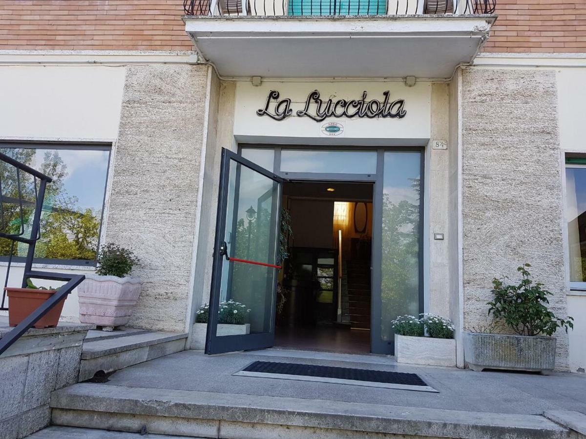 Hotel La Lucciola Chianciano Terme Extérieur photo